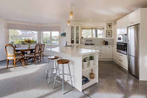 Photo of property in 10 Helmsdale Court, Huntington, Hamilton, 3210