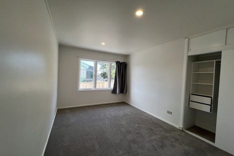Photo of property in 31 Paton Avenue, Te Atatu South, Auckland, 0610