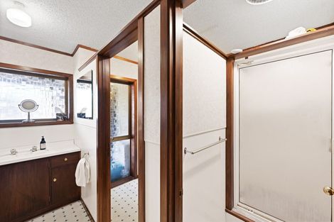 Photo of property in 16 Wilfred Street, St Andrews, Hamilton, 3200