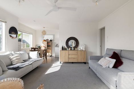 Photo of property in 2/16 Parkers Road, Tahunanui, Nelson, 7011