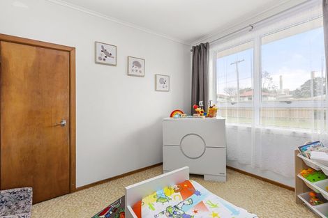 Photo of property in 136 Hakanoa Street, Huntly, 3700