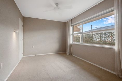 Photo of property in 1/378 Devonport Road, Tauranga South, Tauranga, 3112