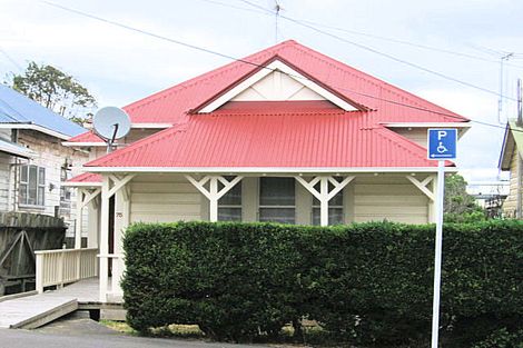 Photo of property in 75 Herald Street, Berhampore, Wellington, 6023
