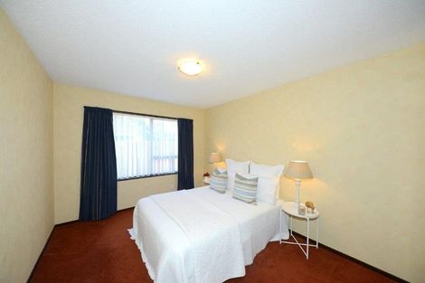 Photo of property in 11 Strathean Avenue, Avonhead, Christchurch, 8042