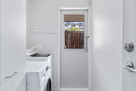 Photo of property in 8 Rhodesvale Terrace, Cashmere, Christchurch, 8022