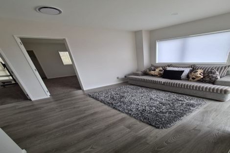 Photo of property in 82 Tir Conaill Avenue, Flat Bush, Auckland, 2019