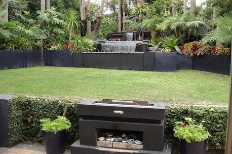 Photo of property in 8 Whitcombe Road, Bucklands Beach, Auckland, 2012