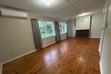 Photo of property in 67 Tremewan Street, Tawa, Wellington, 5028