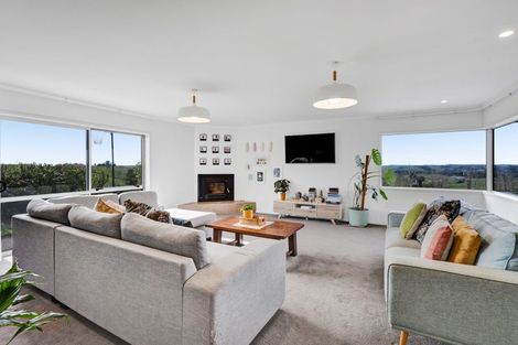 Photo of property in 287 Lincoln Road, Inglewood, 4389