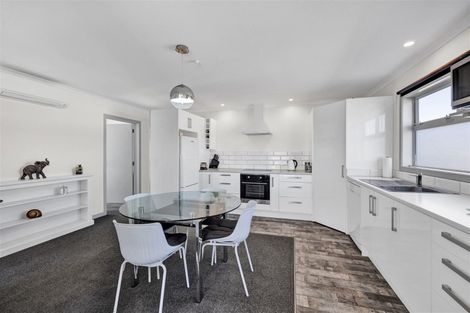 Photo of property in 20b Elliot Street, Inglewood, 4330