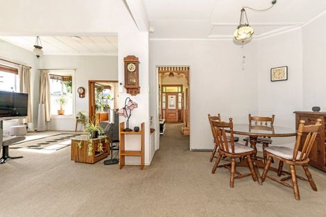Photo of property in 300 Aberdeen Road, Gisborne, 4010