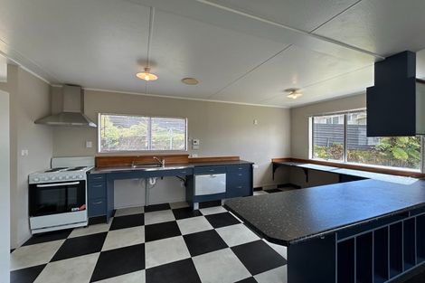 Photo of property in 19 Camellia Avenue, Bell Block, New Plymouth, 4312