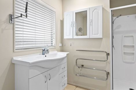 Photo of property in 54a Pemberton Avenue, Bayview, Auckland, 0629