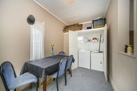 Photo of property in 9 Waldegrave Street, Palmerston North, 4410
