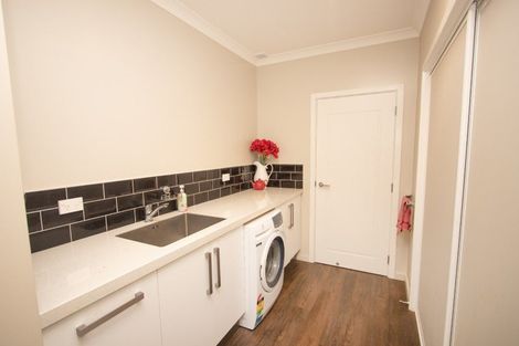 Photo of property in 17 Whiteoak Grove, Tinwald, Ashburton, 7700