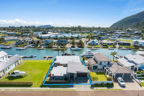 Photo of property in 156 Waterways Parade, Pauanui, Hikuai, 3579