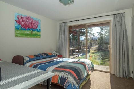 Photo of property in 18 Bevan Place, Wanaka, 9305