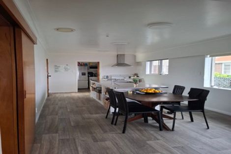 Photo of property in 58 Weraroa Road, Levin, 5510