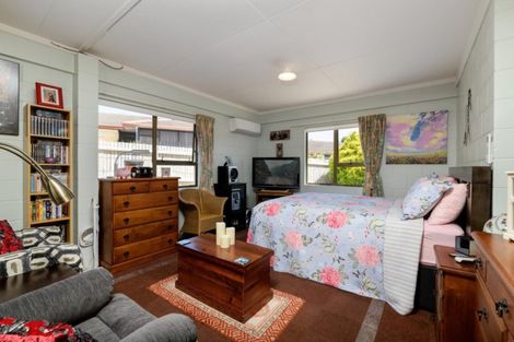 Photo of property in 22 Laing Place, Otumoetai, Tauranga, 3110