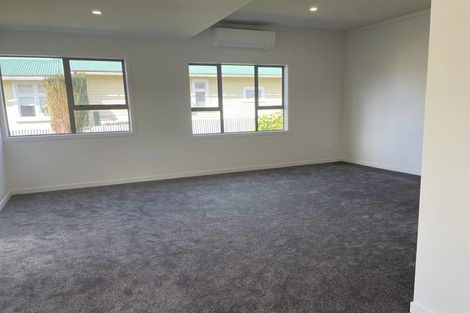 Photo of property in 12 Wicksteed Street, Vogeltown, New Plymouth, 4310