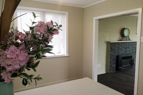 Photo of property in 4 Clyde Street, Utuhina, Rotorua, 3015