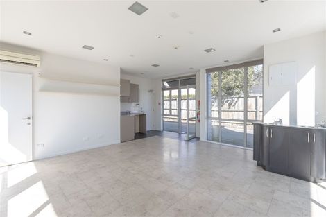 Photo of property in 8a Rotherham Street, Riccarton, Christchurch, 8041