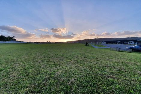 Photo of property in 5 Awatiro Drive, Kaukapakapa, 0871