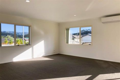 Photo of property in 48 San Marino Drive West, Henderson, Auckland, 0612