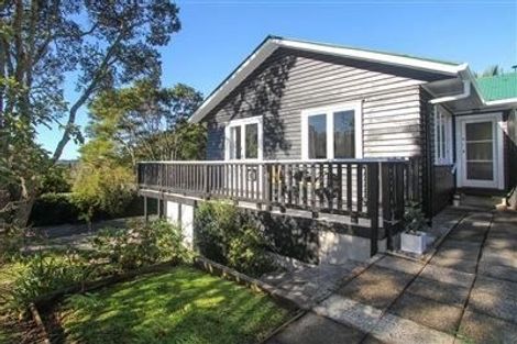 Photo of property in 32 Shetland Street, Glen Eden, Auckland, 0602