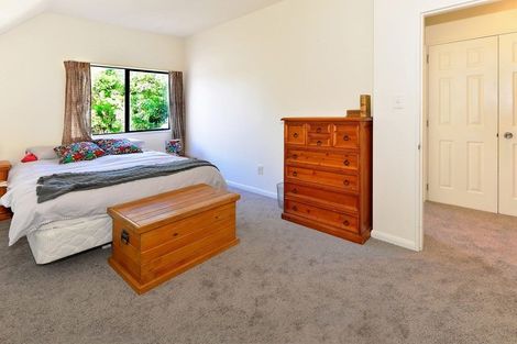 Photo of property in 2/266 Riccarton Road, Upper Riccarton, Christchurch, 8041