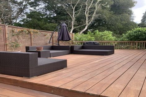 Photo of property in 2/11 Emery Grove, Bayview, Auckland, 0629