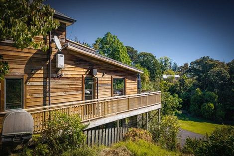 Photo of property in 2/63 Rawene Road, Birkenhead, Auckland, 0626