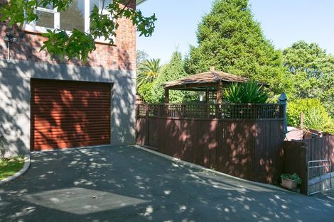 Photo of property in 9 Nevada Drive, Merrilands, New Plymouth, 4312