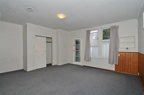 Photo of property in 58 Fairlie Terrace, Kelburn, Wellington, 6021