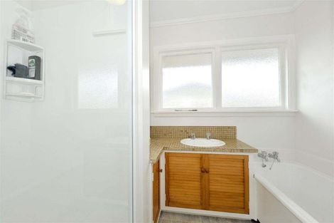 Photo of property in 17 Wilfrid Street, Ilam, Christchurch, 8041