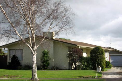 Photo of property in 37 Humphries Place, Awapuni, Palmerston North, 4412