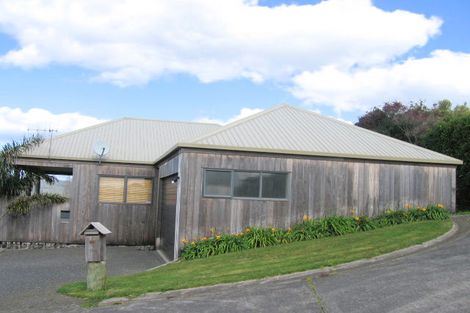 Photo of property in 164 Tirohanga Drive, Whangamata, 3620