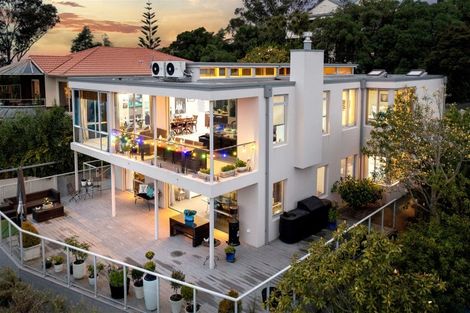 Photo of property in 8a Macmillan Avenue, Cashmere, Christchurch, 8022