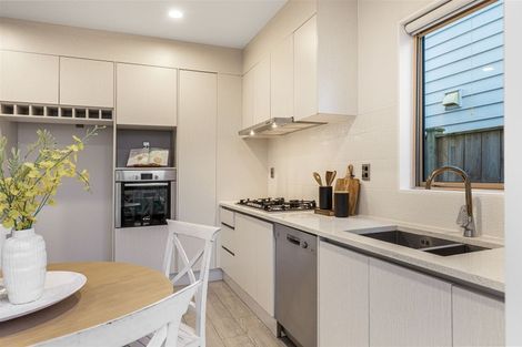 Photo of property in 14 Calcite Avenue, Flat Bush, Auckland, 2019