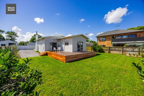 Photo of property in 22 Henderson Avenue, Tuakau, 2121
