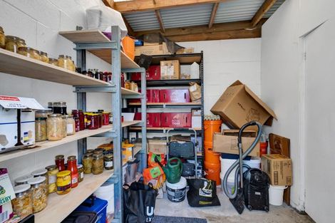 Photo of property in 14 Ngapapa Street, Urenui, 4375