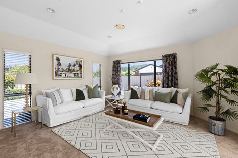 Photo of property in 6 Malbec Way, Greenmeadows, Napier, 4112