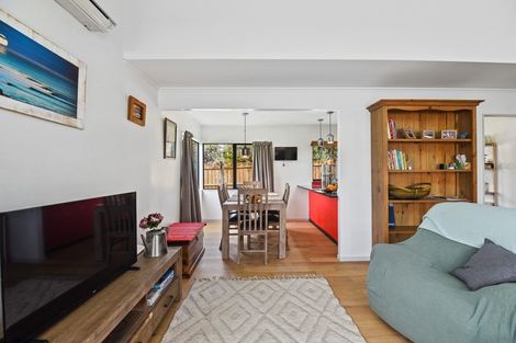 Photo of property in 4 Caulfield Green, Nawton, Hamilton, 3200