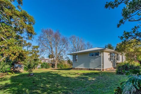 Photo of property in 26 Kirrie Avenue, Te Atatu South, Auckland, 0610