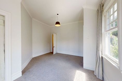 Photo of property in 44 Aurora Terrace, Kelburn, Wellington, 6012