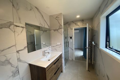 Photo of property in 35 Johns Creek Crescent, Silverdale, 0932