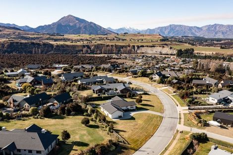 Photo of property in 28 Matheson Crescent, Albert Town, Wanaka, 9305