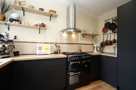 Photo of property in 52 Port Street West, Feilding, 4702