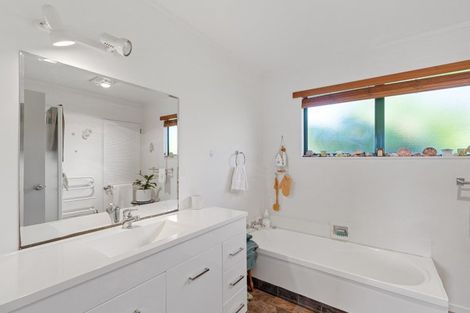 Photo of property in 100 Woodland Road, Tahawai, Katikati, 3170