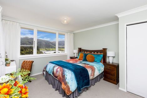 Photo of property in 16 Duncraig Street, Silverstream, Upper Hutt, 5019